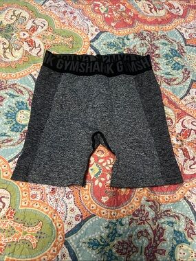 Gymshark Women’s Black & Gray Seamless Bike Shorts